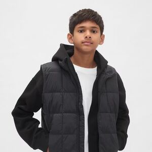 GAP Boys Black Puffer Vest